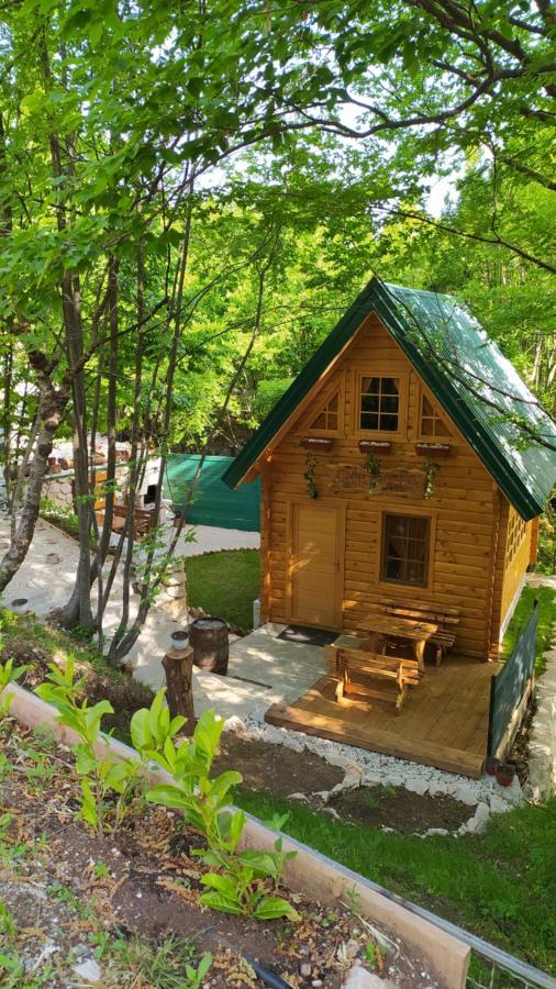 Brvnara Fairy Tale Villa Cetinje Bagian luar foto
