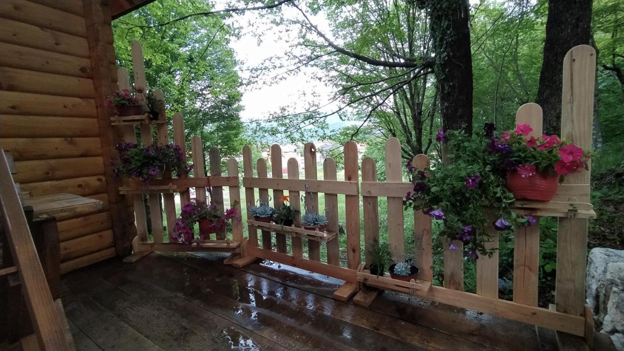 Brvnara Fairy Tale Villa Cetinje Bagian luar foto